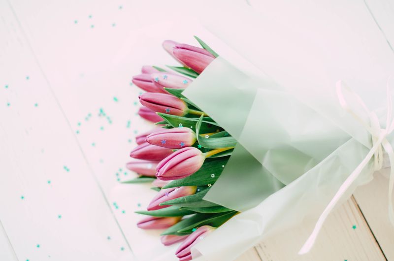 Bouquet de fleurs fraîches Interflora prêt à être livré
